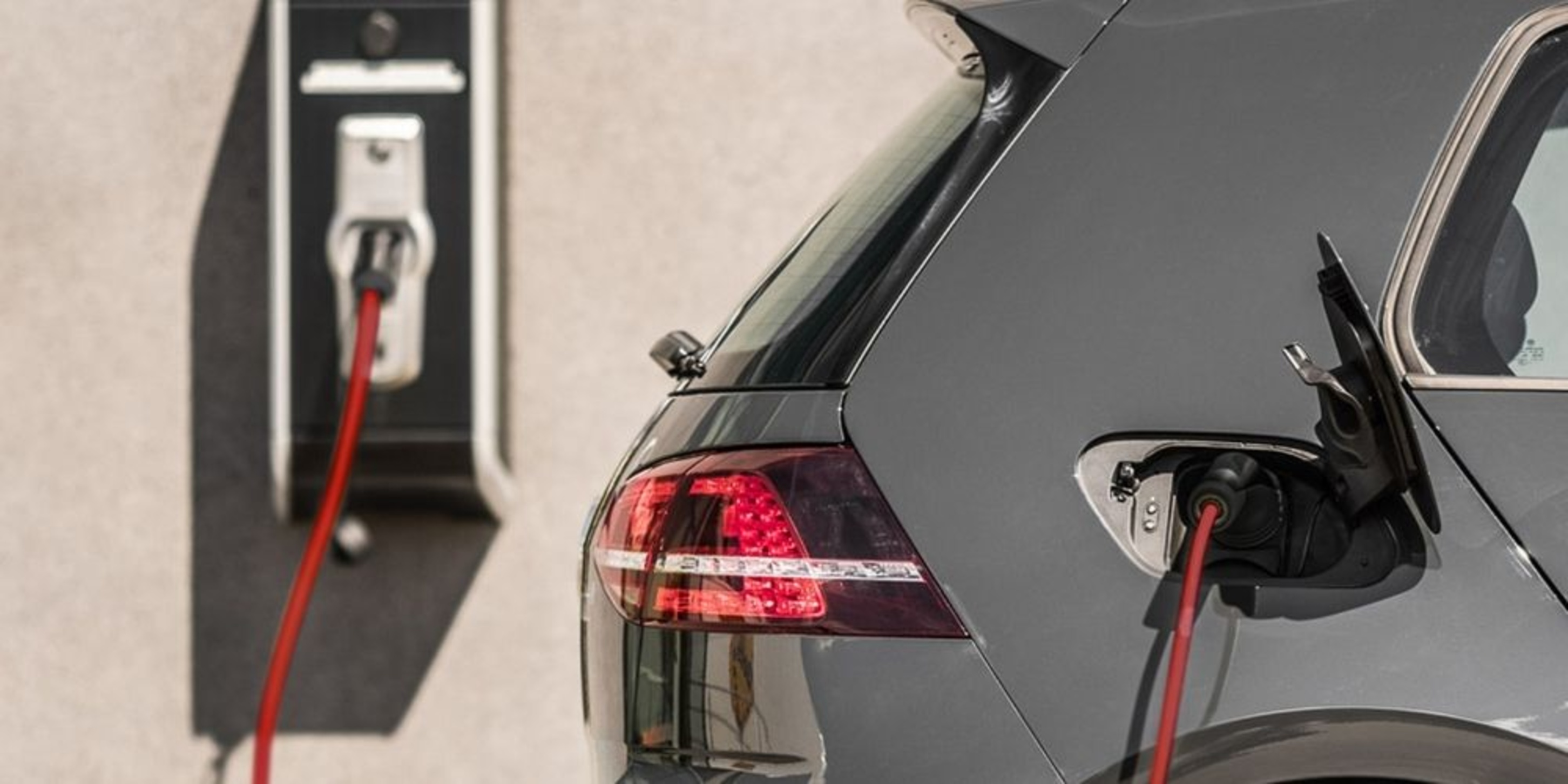Schutz für E-Mobility bei Max Bettinger Elektrotechnik in Großenlüder